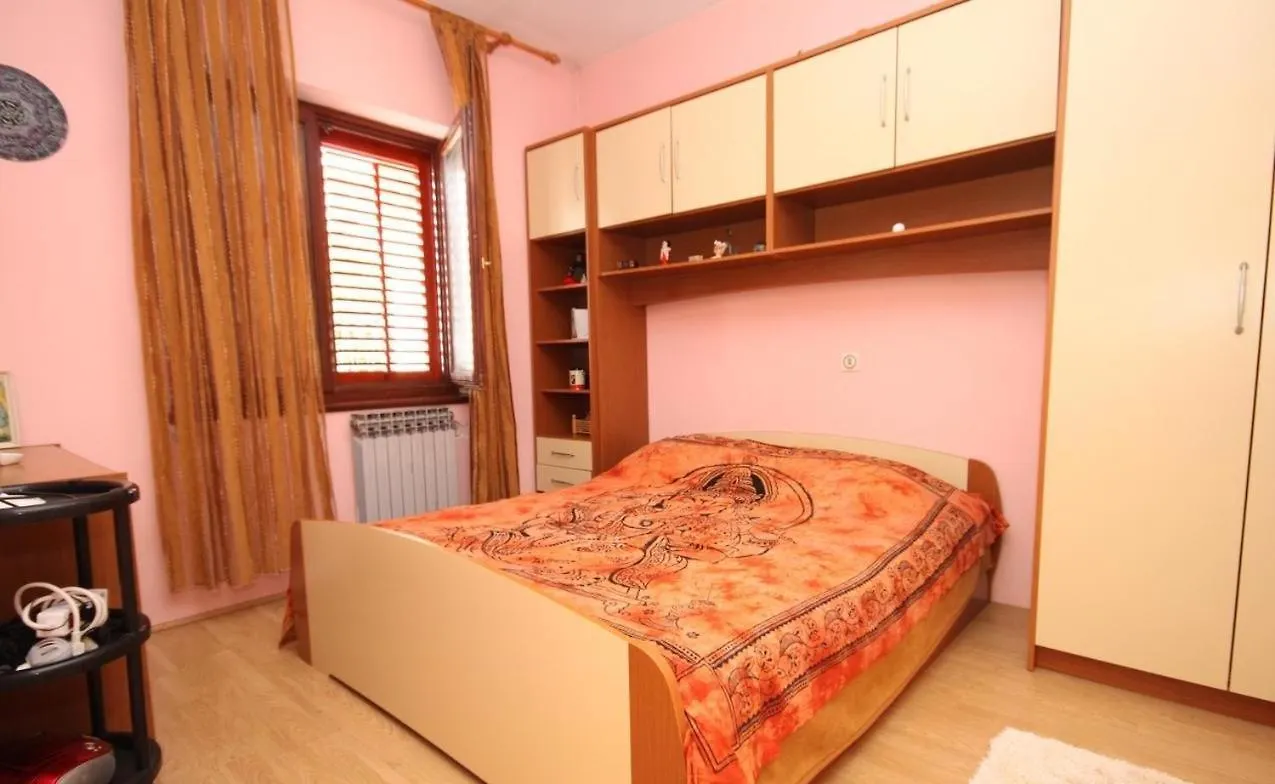 Apartment In Kali With Sea View, Terrace, Air Conditioning, Wifi