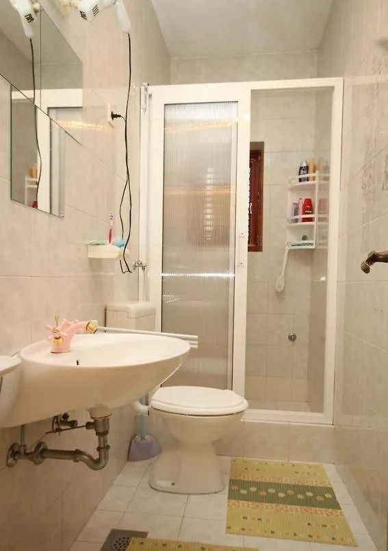 Apartment In Kali With Sea View, Terrace, Air Conditioning, Wifi 0*,
